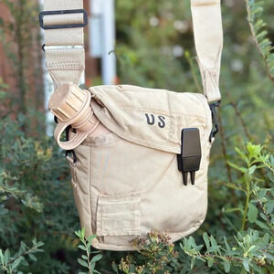 Vintage US army / navy  personal Insulated Water Carrier - over 1.5 litres